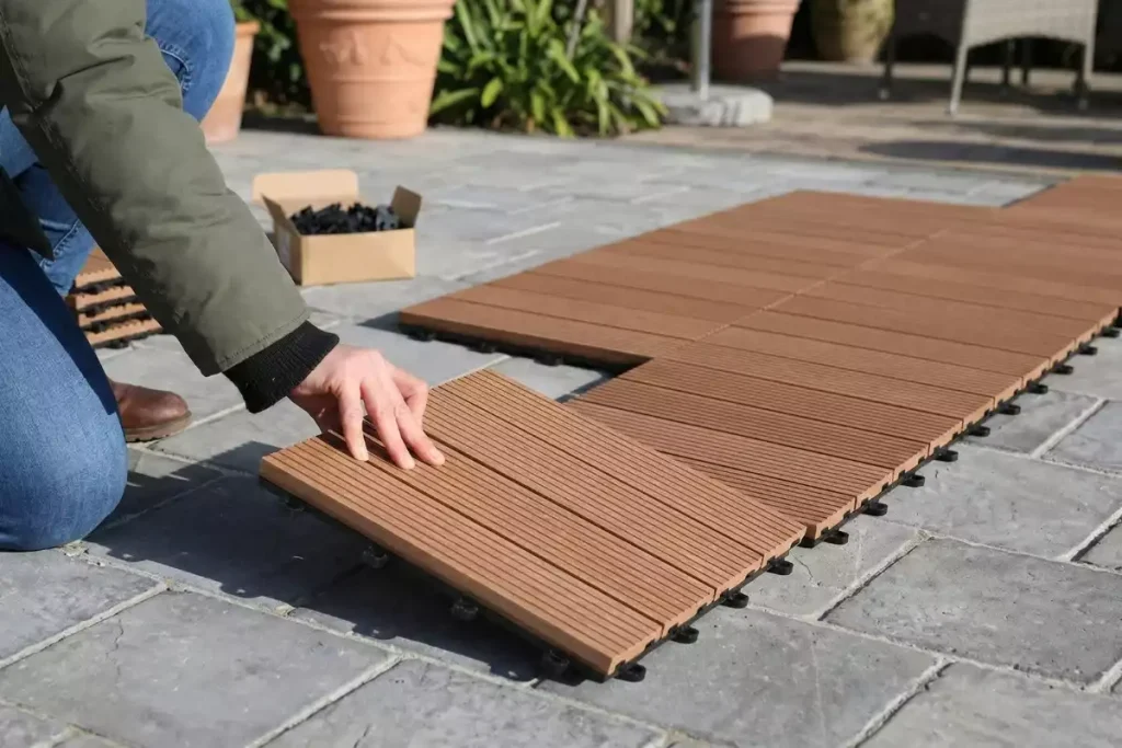 installation dalles clipsables extérieur