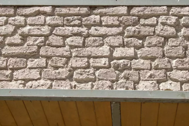 faut-il isoler un mur en pierre de 80 cm