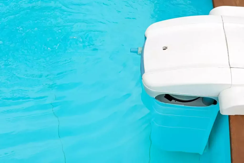 remplissage automatique piscine skimmer