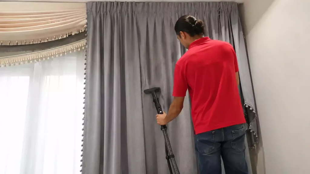 Laver des rideaux au nettoyeur vapeur : notre mode d'emploi facile