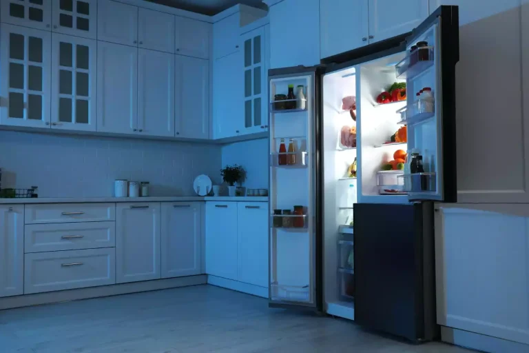 Combien de temps un frigo peut-il rester ouvert sans risque ?